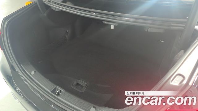 Mercedes-Benz E-Class E450 4MATIC Exclusive