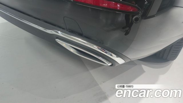 Mercedes-Benz E-Class E450 4MATIC Exclusive