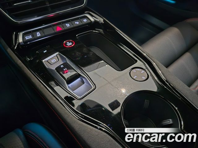 Audi RS e-Teuron GT GT RS