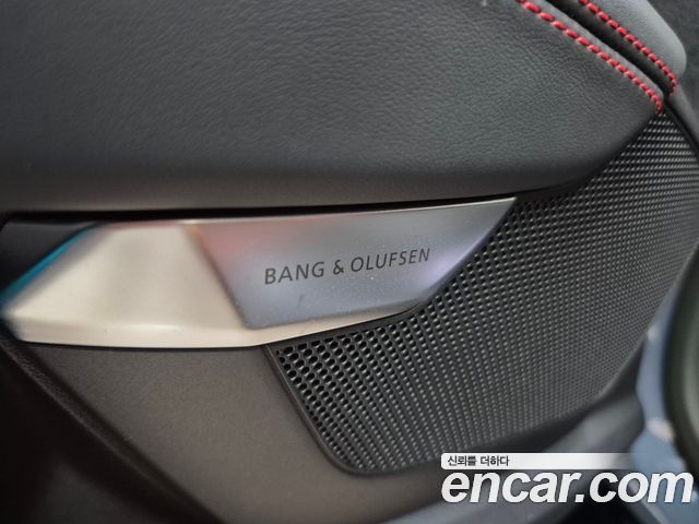 Audi RS e-Teuron GT GT RS