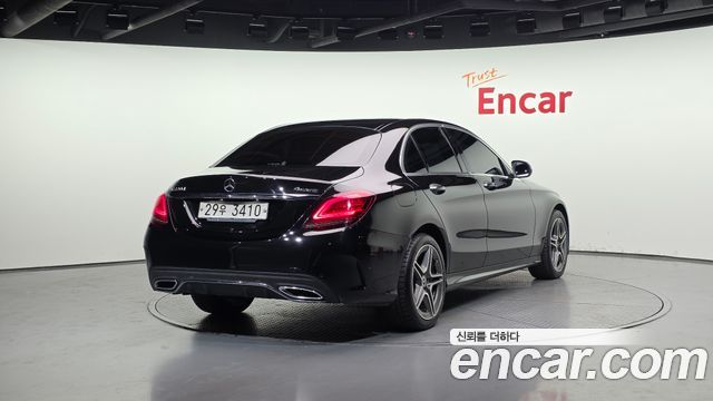 Mercedes-Benz C-Class W205 C220 d 4MATIC AMG Line