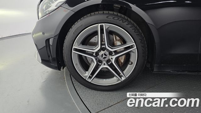 Mercedes-Benz C-Class W205 C220 d 4MATIC AMG Line