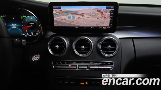 Mercedes-Benz C-Class W205 C220 d 4MATIC AMG Line