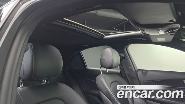 Mercedes-Benz C-Class W205 C220 d 4MATIC AMG Line