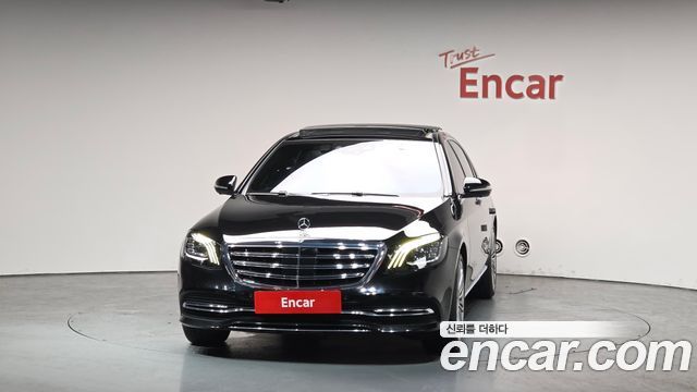 Mercedes-Benz S-Class S560L 4MATIC