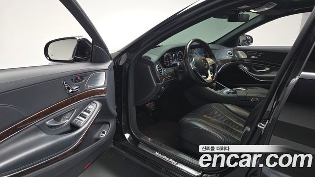 Mercedes-Benz S-Class S560L 4MATIC