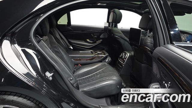 Mercedes-Benz S-Class S560L 4MATIC