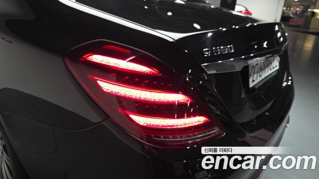 Mercedes-Benz S-Class S560L 4MATIC