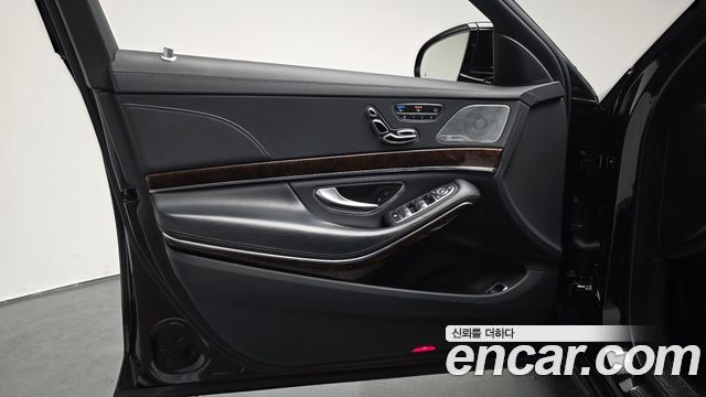 Mercedes-Benz S-Class S560L 4MATIC