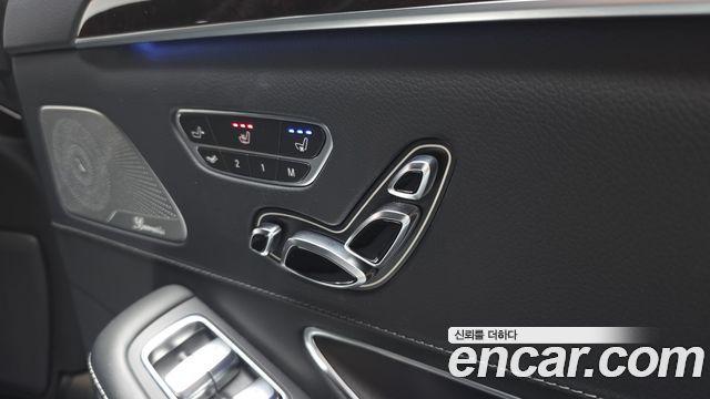 Mercedes-Benz S-Class S560L 4MATIC