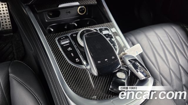Mercedes-Benz G-Class AMG G63