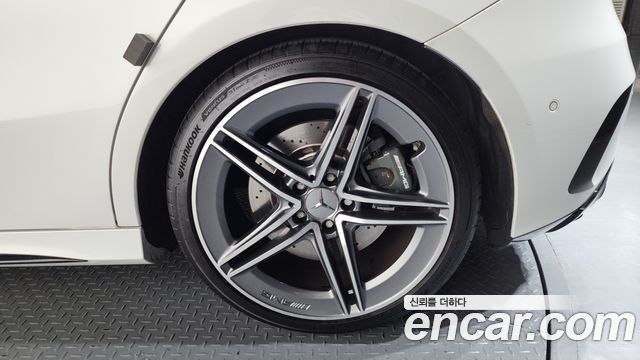 Mercedes-Benz A-Class AMG A45 4MAITC+ Hatchback