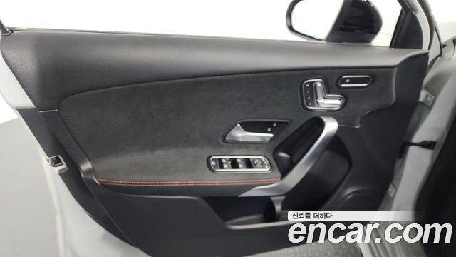 Mercedes-Benz A-Class AMG A45 4MAITC+ Hatchback