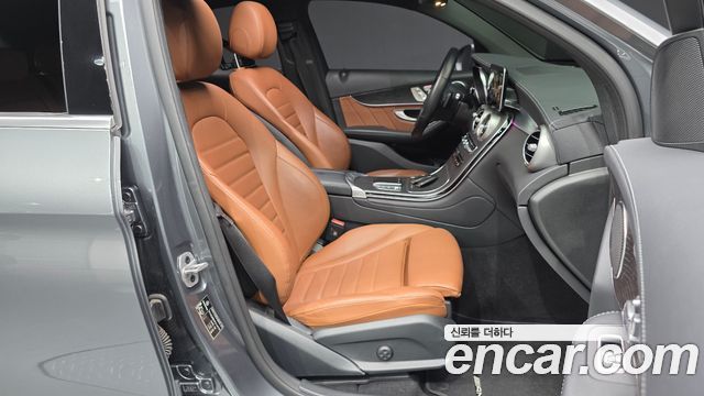 Mercedes-Benz GLC-Class GCL300 4MATIC Coupe