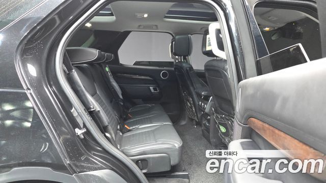 Land Rover Discovery 3.0 TD6 HSE Luxury