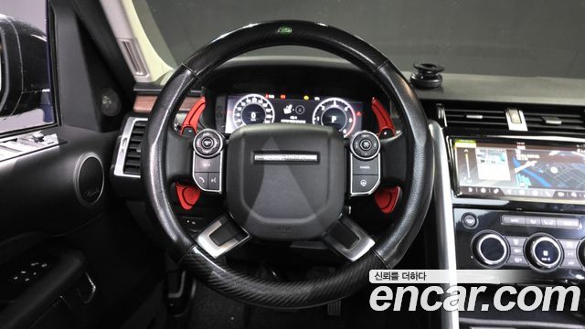 Land Rover Discovery 3.0 TD6 HSE Luxury