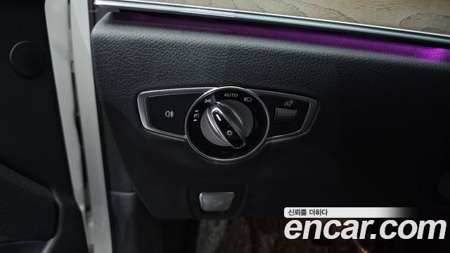 Mercedes-Benz E-Class E220d Exclusive