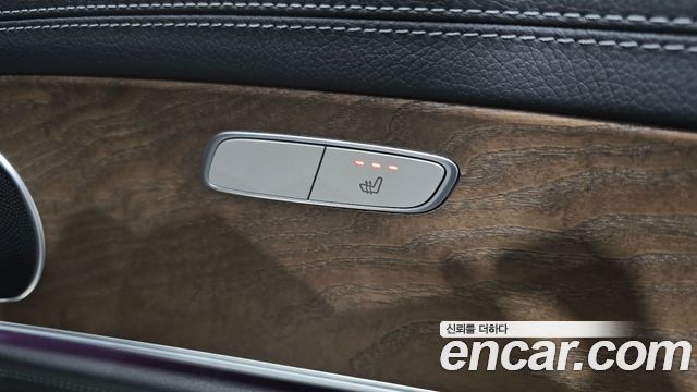Mercedes-Benz E-Class E220d Exclusive