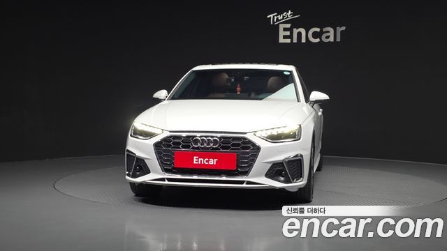 Audi A4 40 TFSI Premium