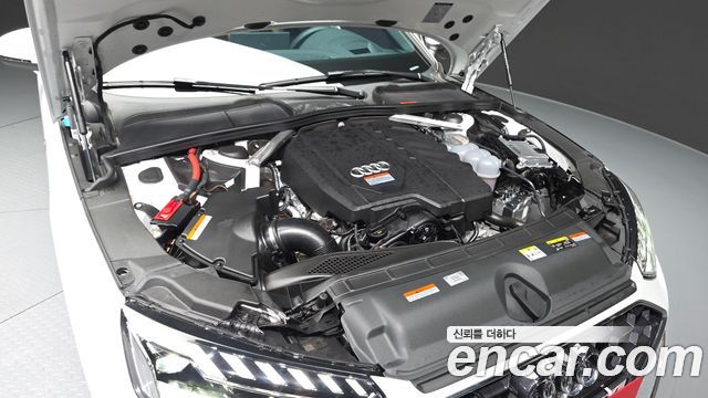 Audi A4 40 TFSI Premium
