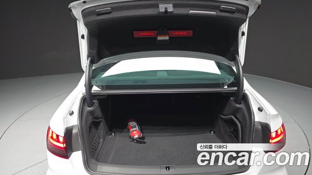 Audi A4 40 TFSI Premium
