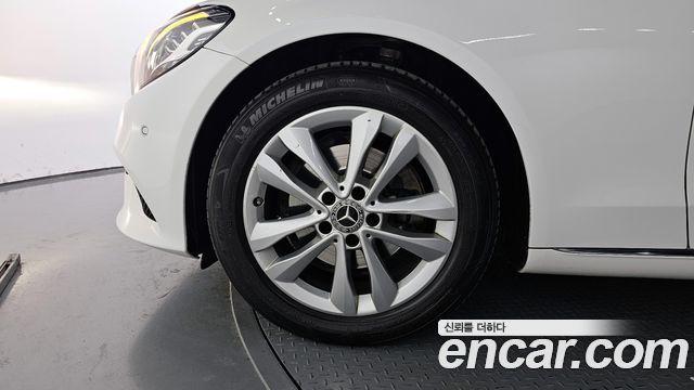 Mercedes-Benz C-Class C220 d Avantgarde