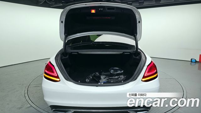 Mercedes-Benz C-Class C220 d Avantgarde