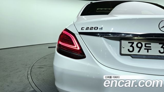 Mercedes-Benz C-Class C220 d Avantgarde