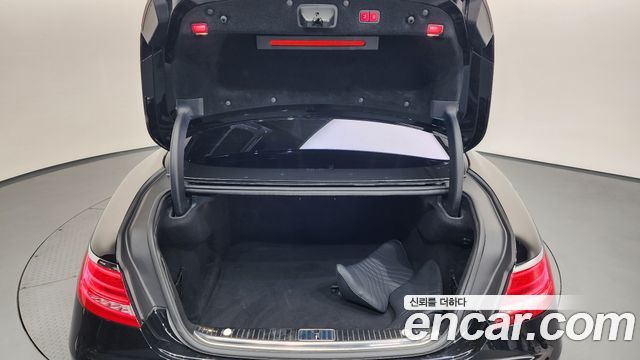 Mercedes-Benz S-Class S63 AMG 4MATIC Coupe