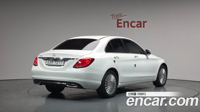 Mercedes-Benz C-Class C220 d Exclusive