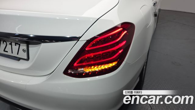 Mercedes-Benz C-Class C220 d Exclusive