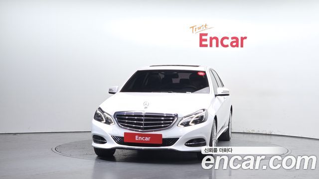Mercedes-Benz E-Class E300 Elegance