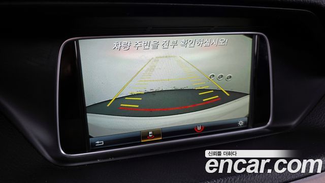 Mercedes-Benz E-Class E300 Elegance