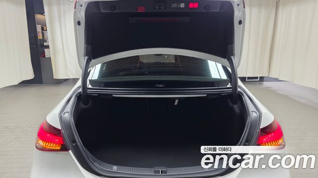 Mercedes-Benz E-Class E250 Avantgarde