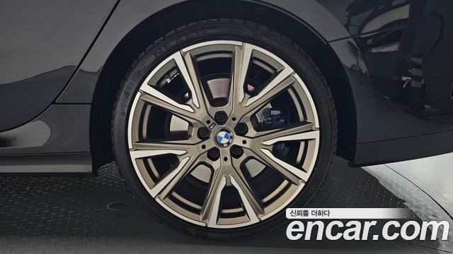 BMW 2-Series M235i xDrive