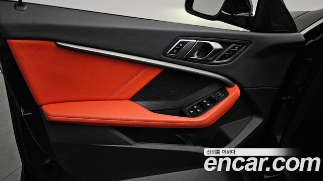 BMW 2-Series M235i xDrive