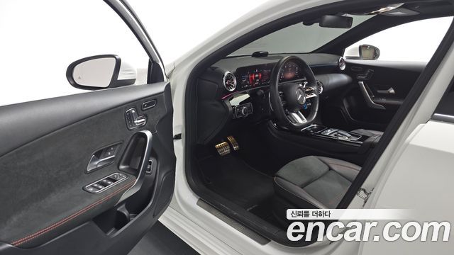 Mercedes-Benz A-Class AMG A35 4MATIC Sedan