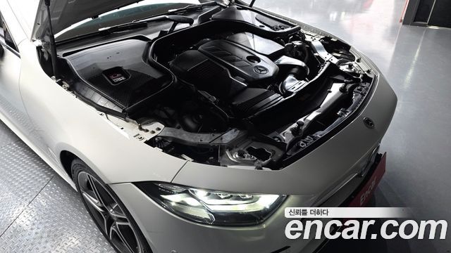 Mercedes-Benz CLS-Class CLS300d AMG Line