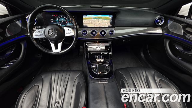 Mercedes-Benz CLS-Class CLS300d AMG Line