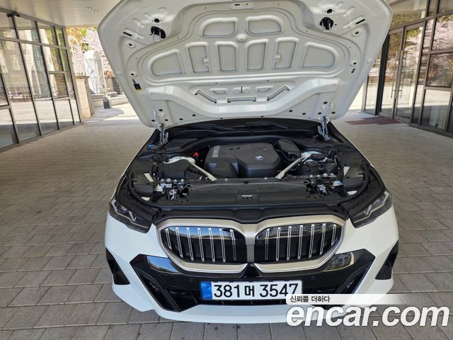 BMW 5-Series 520i M Sport