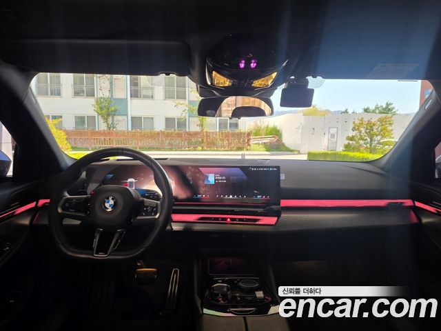 BMW 5-Series 520i M Sport