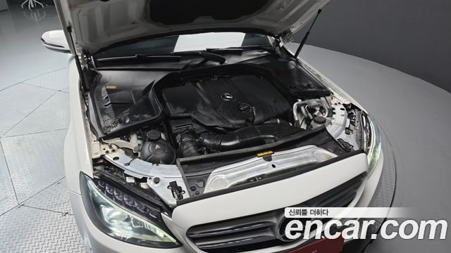Mercedes-Benz C-Class C220 d Avantgarde
