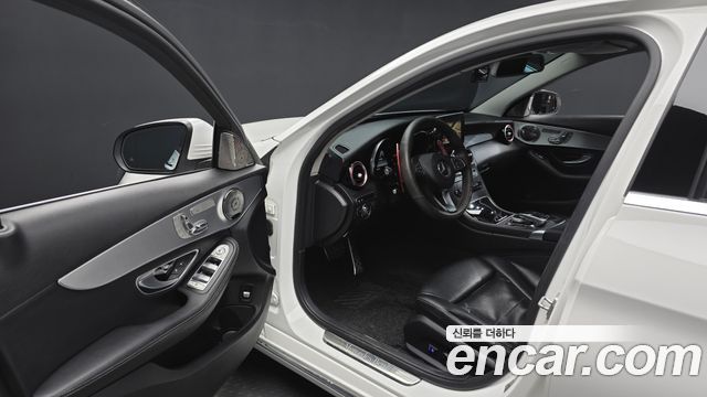 Mercedes-Benz C-Class C220 d Avantgarde
