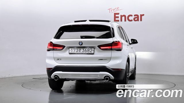 BMW X1 xDrive 20i Advantage