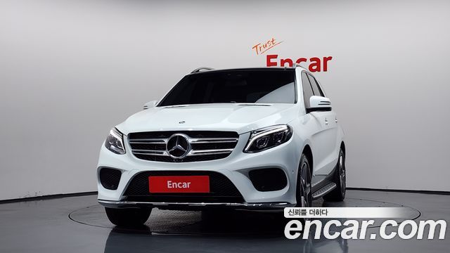 Mercedes-Benz GLE-Class GLE350 d 4MATIC Premium