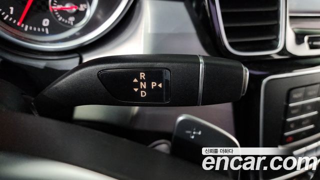 Mercedes-Benz GLE-Class GLE350 d 4MATIC Premium
