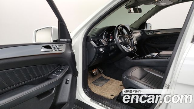 Mercedes-Benz GLE-Class GLE350 d 4MATIC Premium
