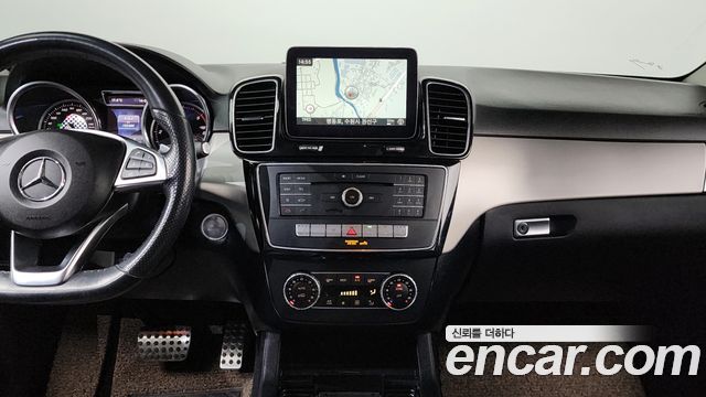 Mercedes-Benz GLE-Class GLE350 d 4MATIC Premium