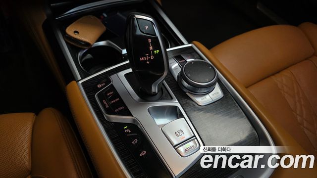 BMW 7-Series 740d xDrive M Sport