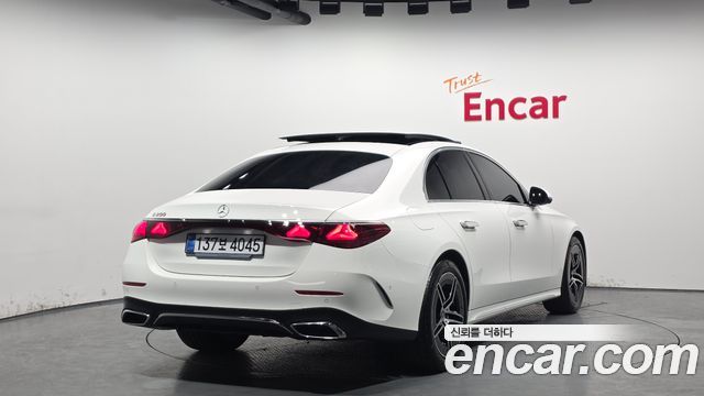 Mercedes-Benz E-Class E200 AMG Line